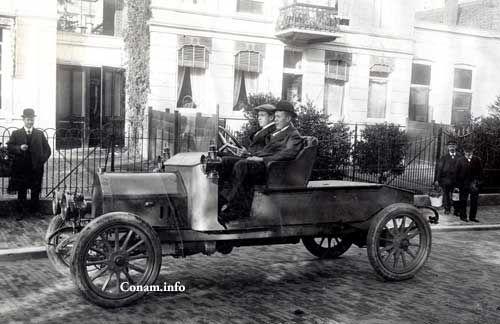 afbeelding 10 Omnia 15 20pk uit 1910 op weg naar carrosseriebouwer collectie Stijnus Schotte