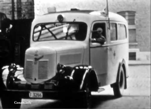 ziekenwagen 1951 glorieux 1