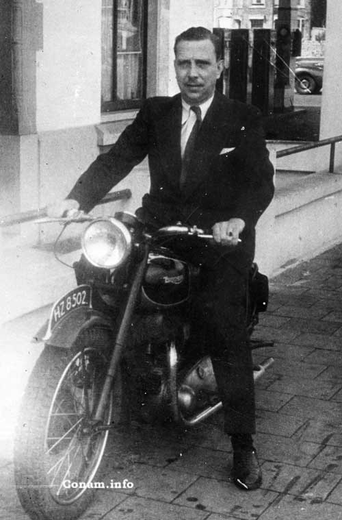 Englebert Leo 1949ca Triumph dmh