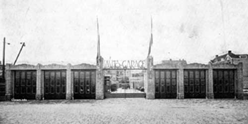 Adrian 24 De voorzijde van het filiaal in Kralingen in 1921